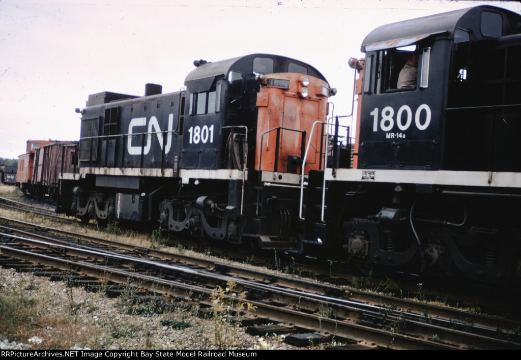 CN 1801